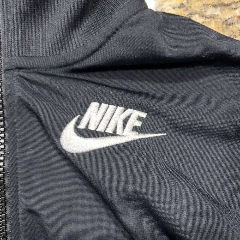 Nike Womens Black Cropped Full Zip Track Jacket Funnel Neck Small ws